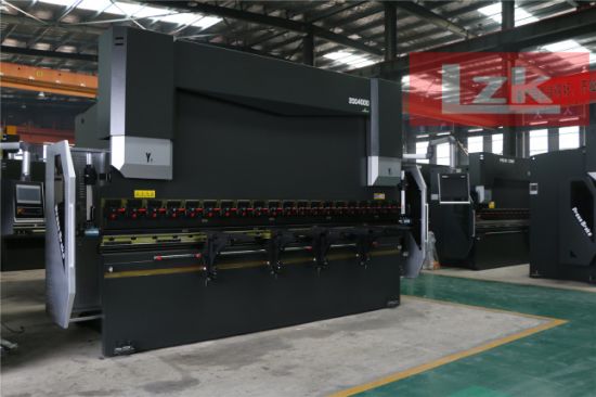 200-tonowa hydrauliczna prasa krawędziowa CNC