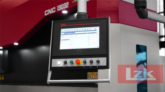 Prasa krawędziowa CNC 130t3200 na sprzedaż